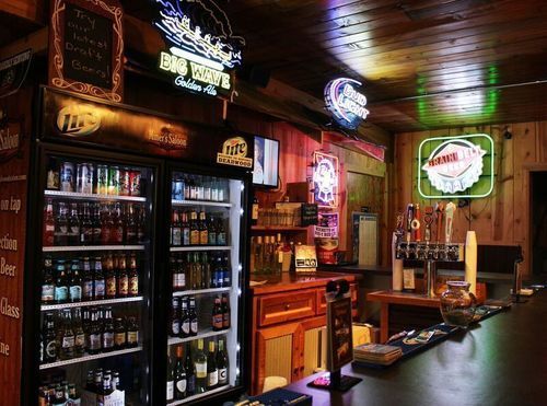 Station Bunkhouse And Gambling Hall Motel 2*